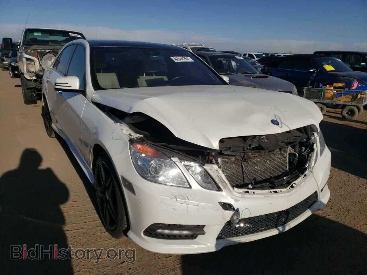 Photo WDDHF9BB5CA554563 - MERCEDES-BENZ E-CLASS 2012