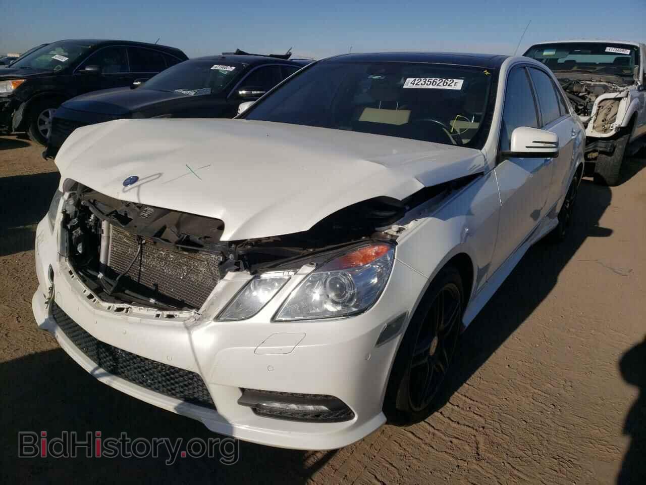 2012 MERCEDES-BENZ E-CLASS - VIN: WDDHF9BB5CA554563 - Photo 2