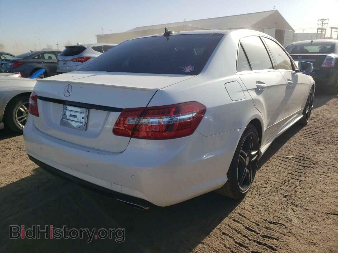 2012 MERCEDES-BENZ E-CLASS - VIN: WDDHF9BB5CA554563 - Photo 4