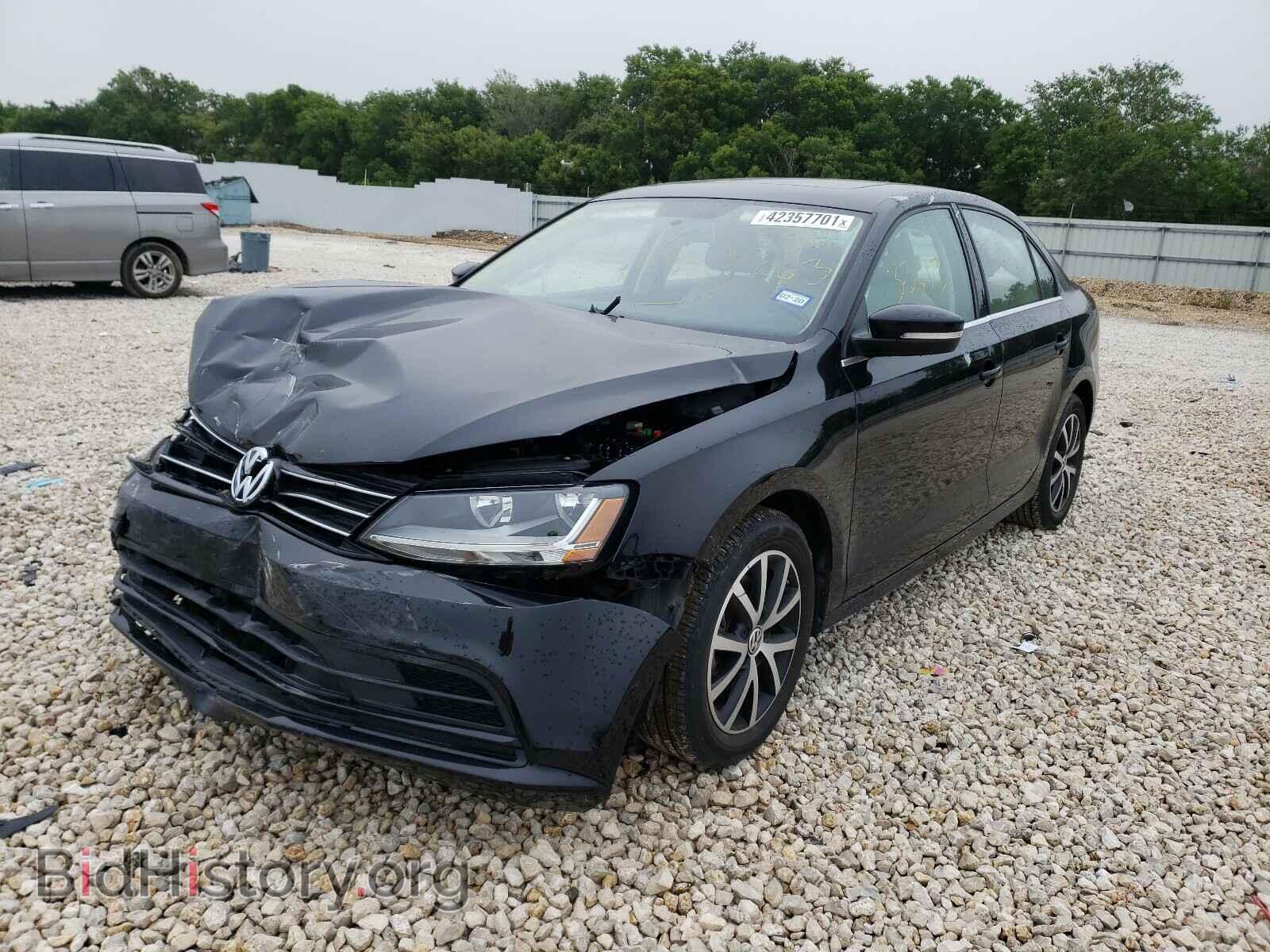 2017 VOLKSWAGEN JETTA - VIN: 3VWDB7AJ9HM281863 - Фото 2