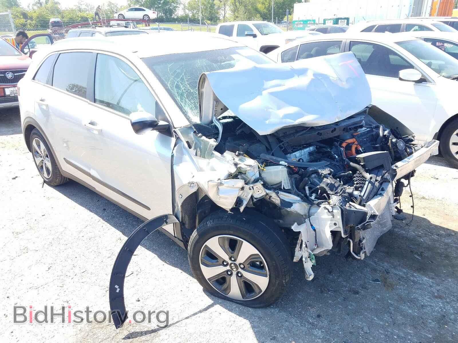 Фотография KNDCB3LC8H5063473 - KIA NIRO 2017