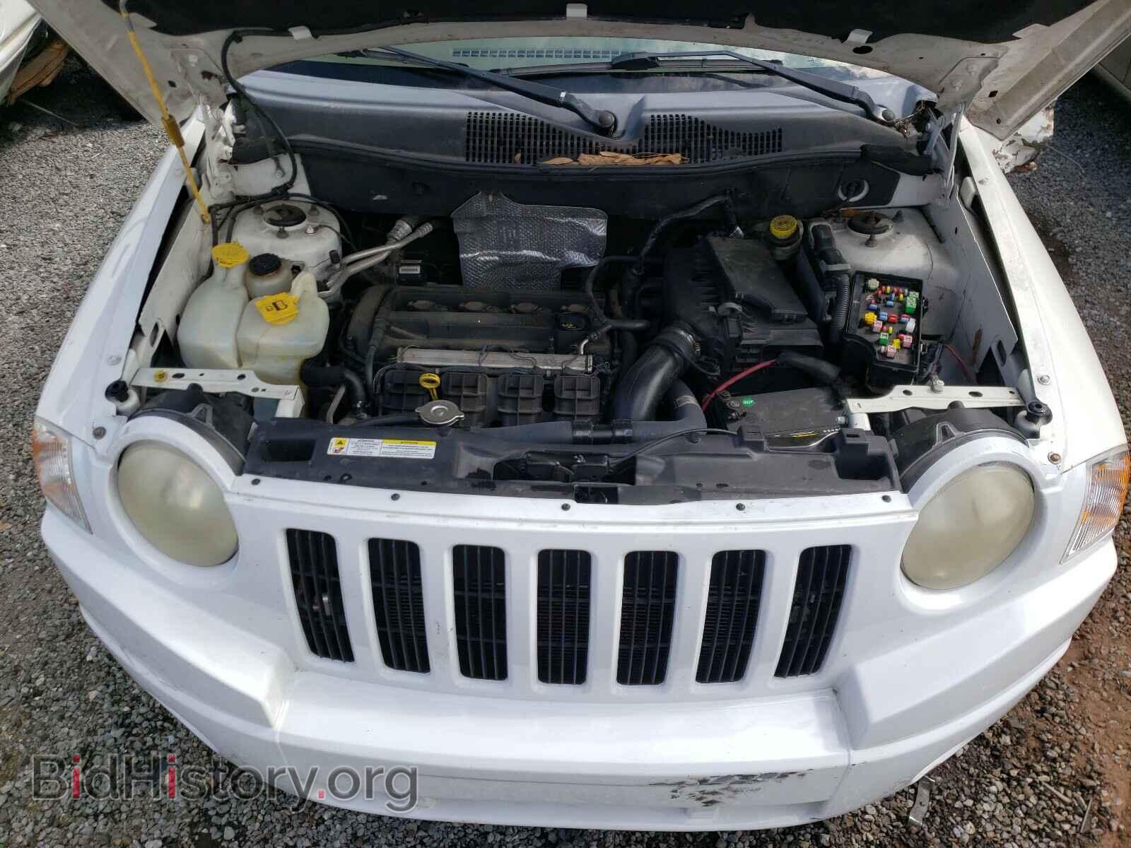 2007 JEEP COMPASS - VIN: 1J8FT47077D255903 - Фото 7