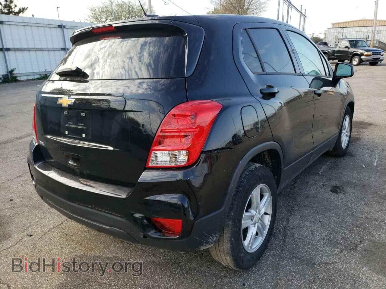 2019 CHEVROLET TRAX - VIN: 3GNCJKSB2KL196850 - Фото 4