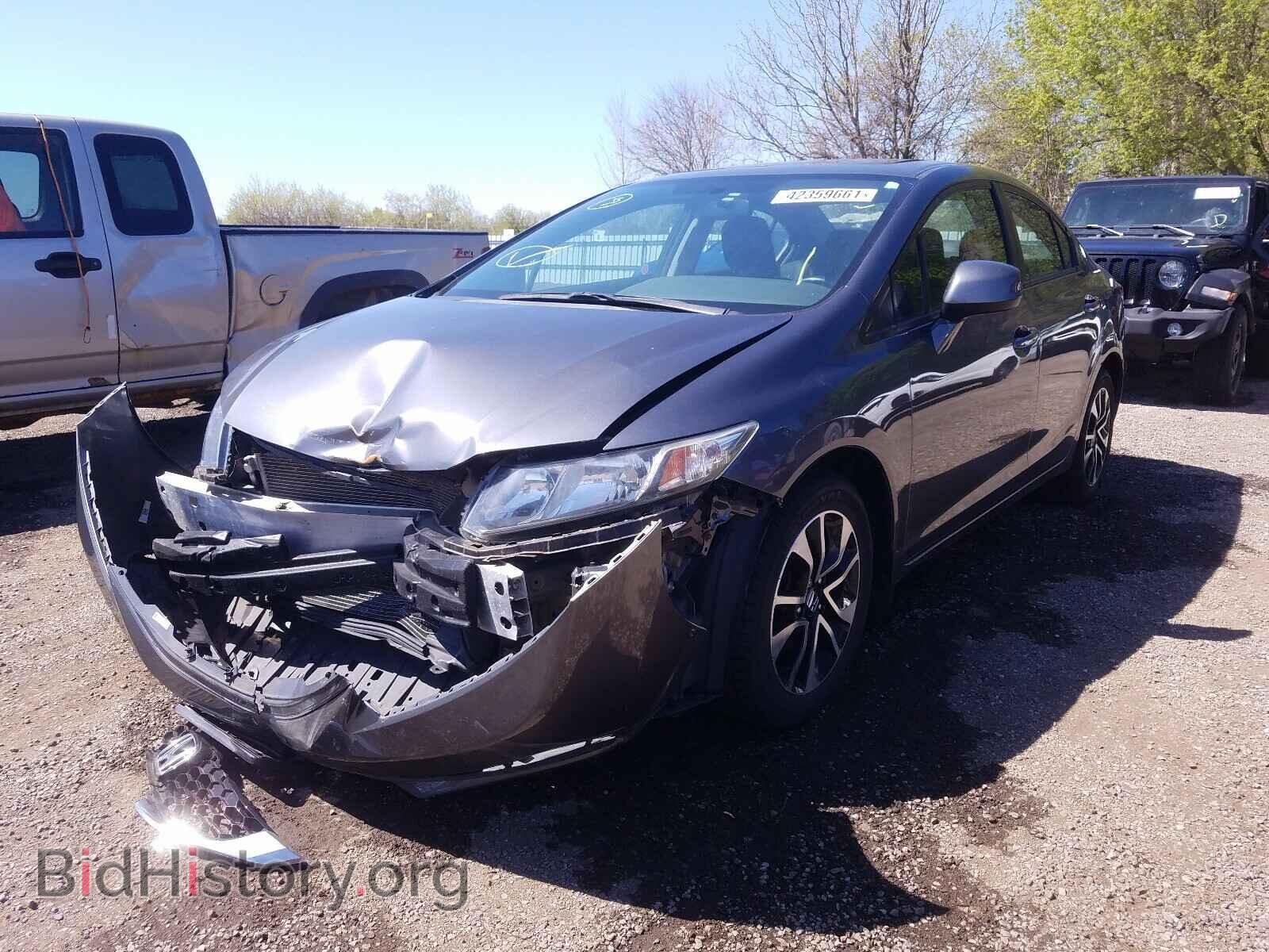 2013 HONDA CIVIC - VIN: 2HGFB2F57DH104829 - Фото 2
