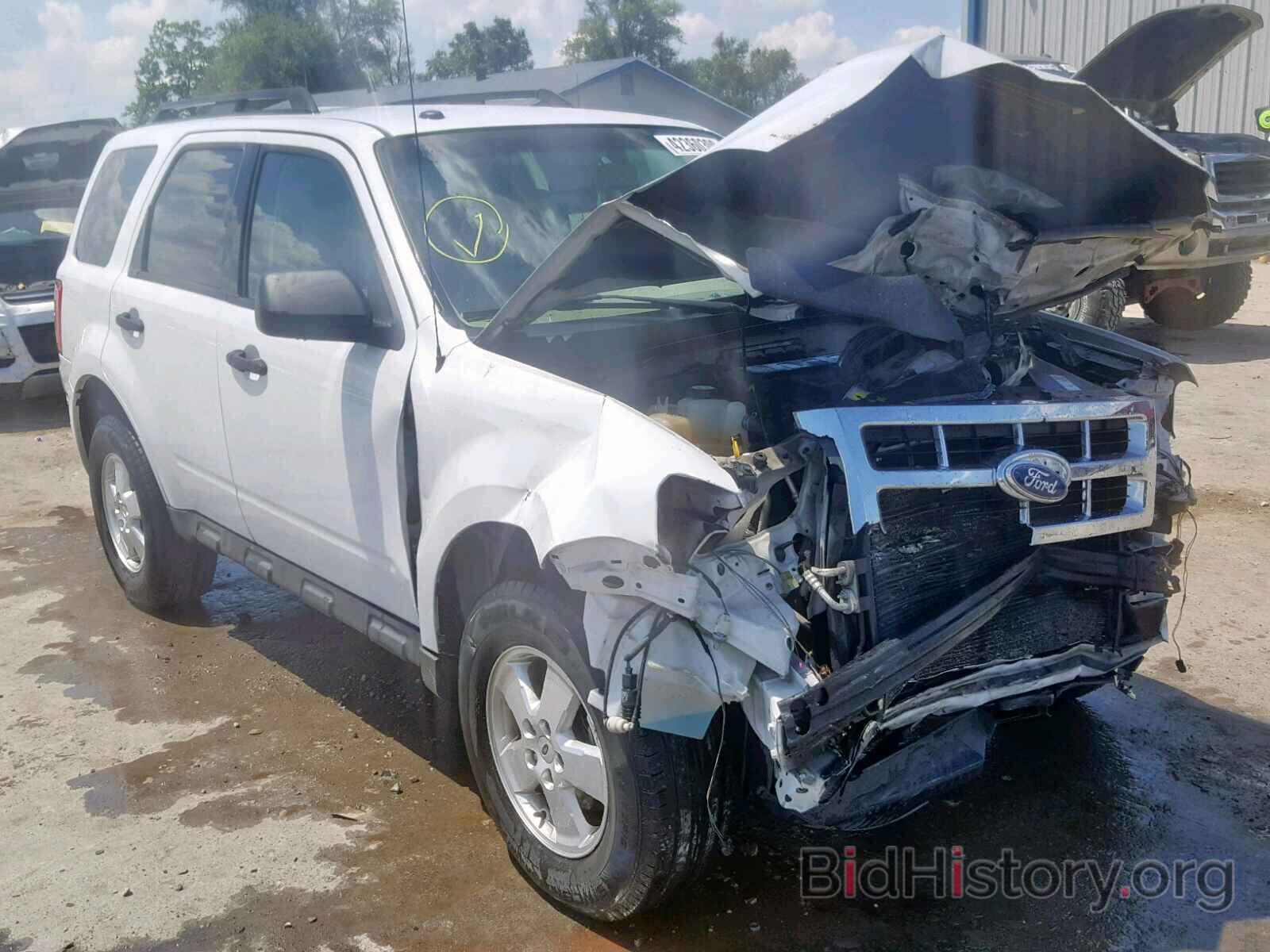 Photo 1FMCU0DG9CKA15366 - FORD ESCAPE XLT 2012