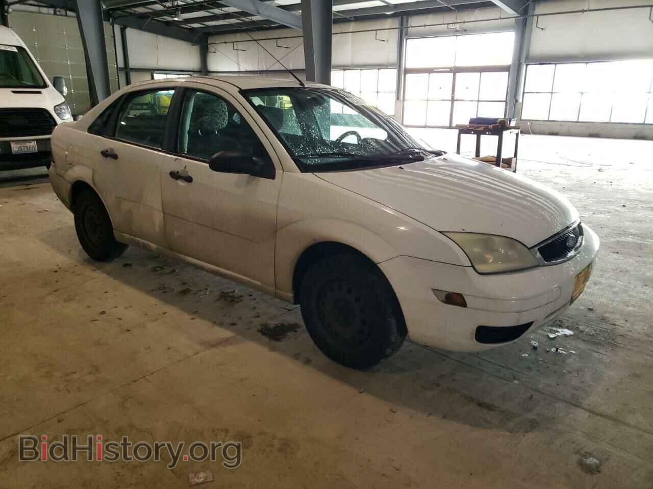 2007 FORD FOCUS - VIN: 1FAFP34NX7W150739 - Фото 4