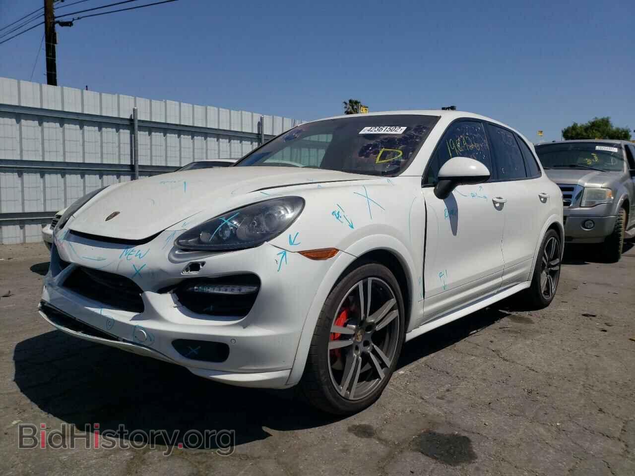 2013 PORSCHE CAYENNE - VIN: WP1AD2A28DLA74922 - Фото 2