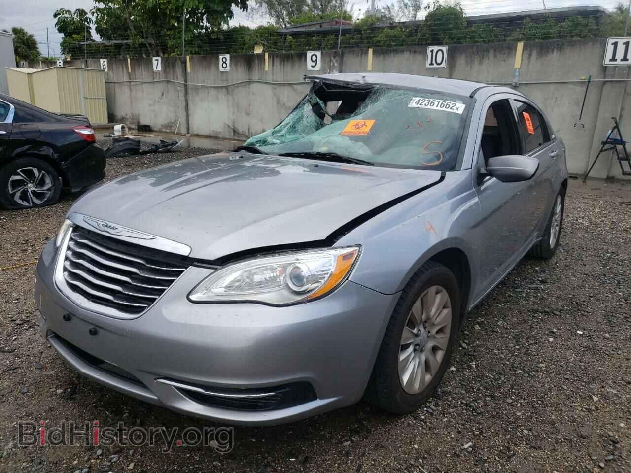 2014 CHRYSLER 200 - VIN: 1C3CCBAB8EN124631 - Фото 2