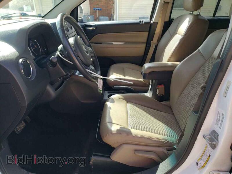 2014 Jeep COMPASS (VIN 1C4NJDEB6ED629749) — фото 7 из 12