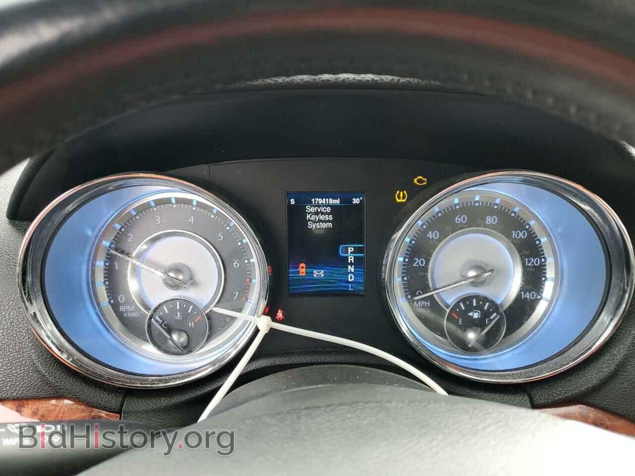 2014 CHRYSLER 300 - VIN: 2C3CCARG5EH304006 - Фото 9
