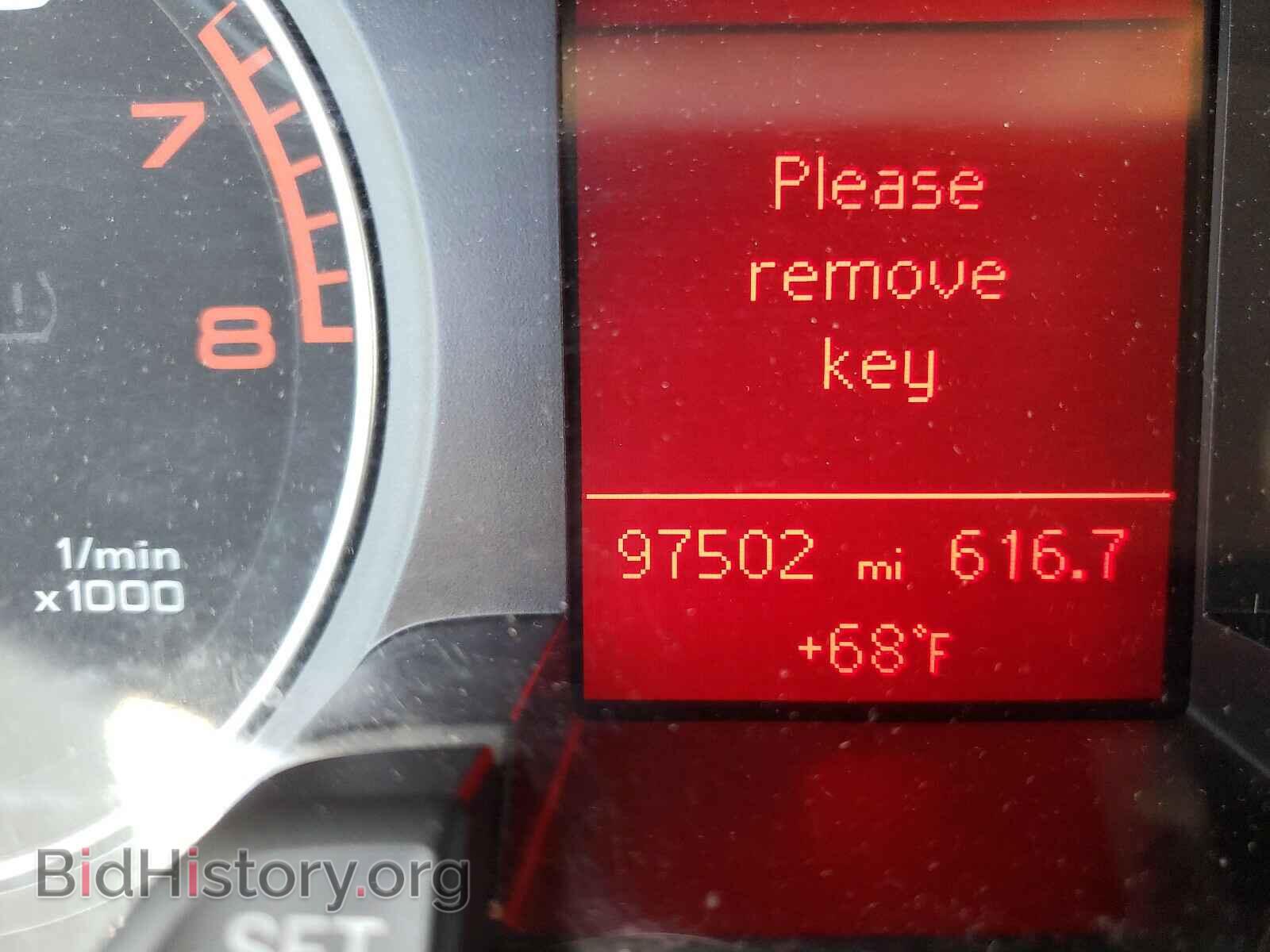 2011 AUDI A4 - VIN: WAUEFAFL2BN022211 - Фото 8