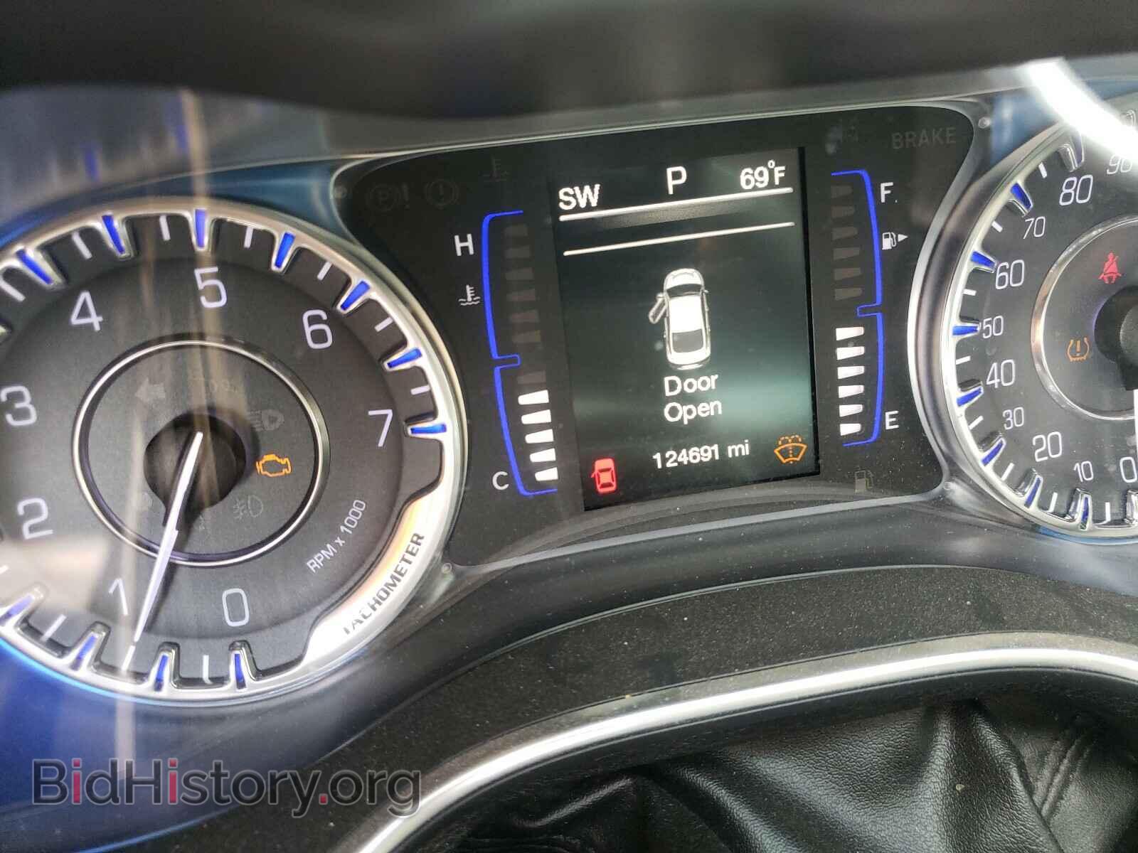 2015 CHRYSLER 200 - VIN: 1C3CCCAB8FN602151 - Фото 8