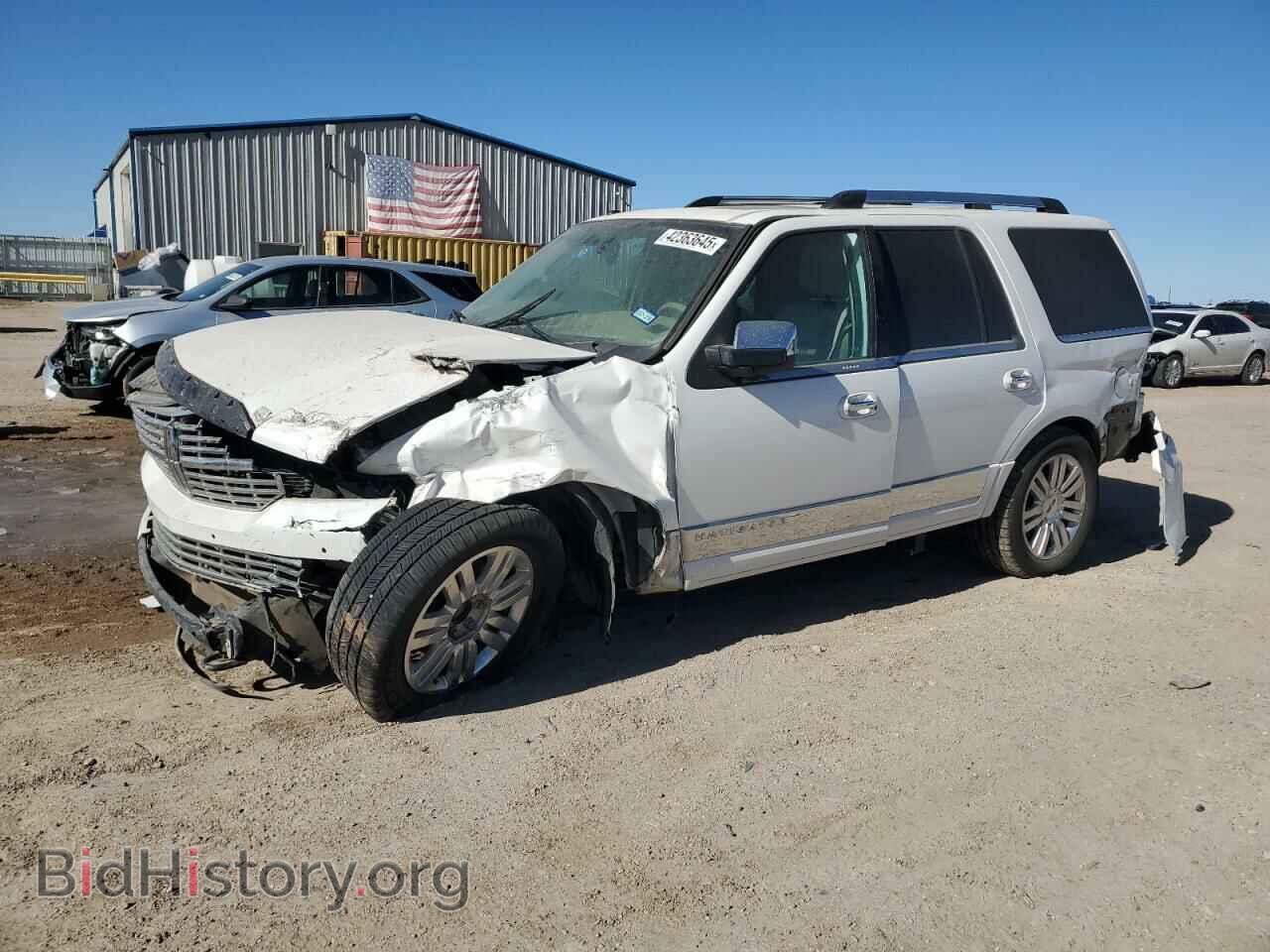 Photo 5LMJJ2H52DEL03974 - LINCOLN NAVIGATOR 2013