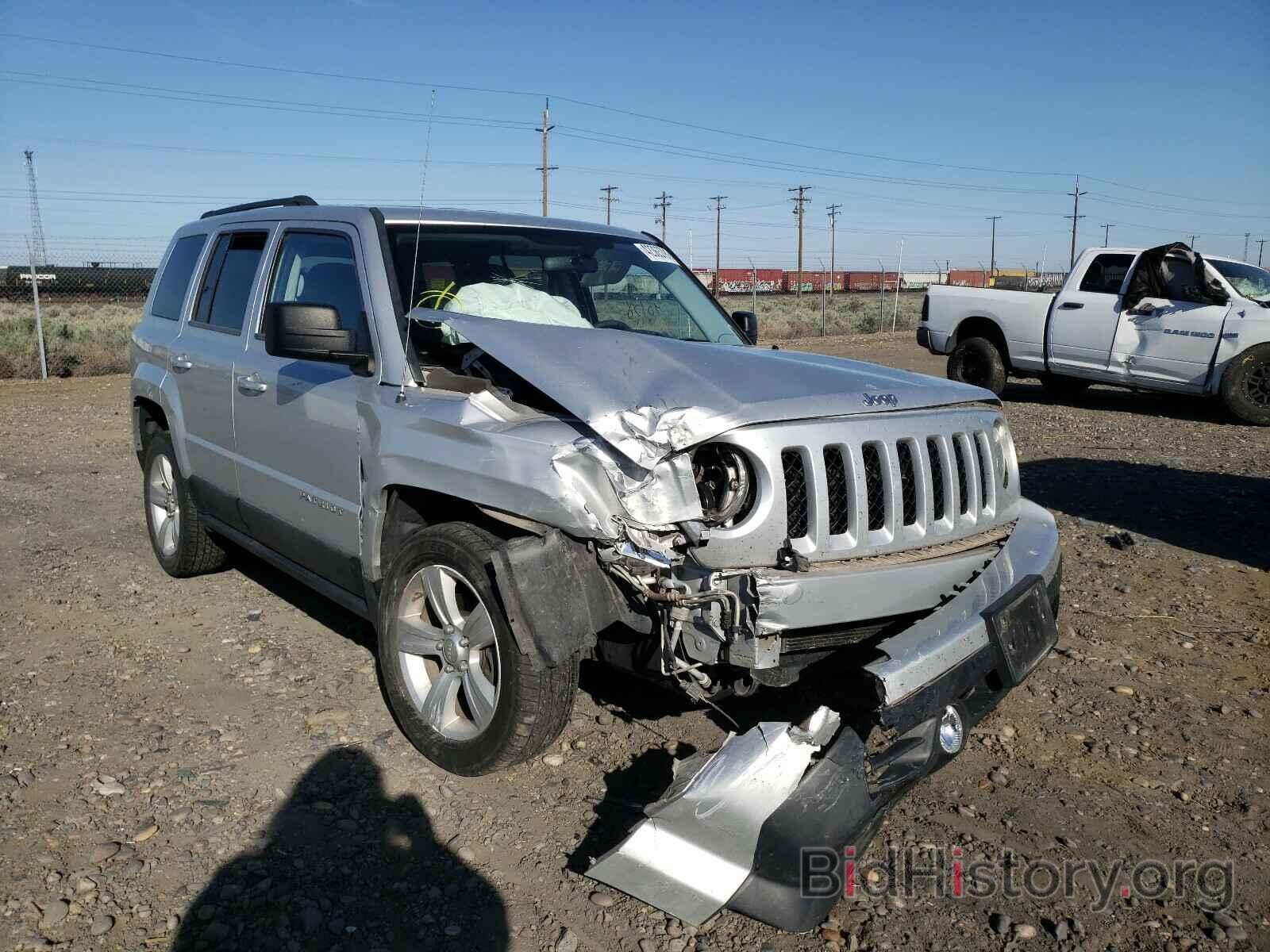 Photo 1C4NJRFB3CD530332 - JEEP PATRIOT 2012