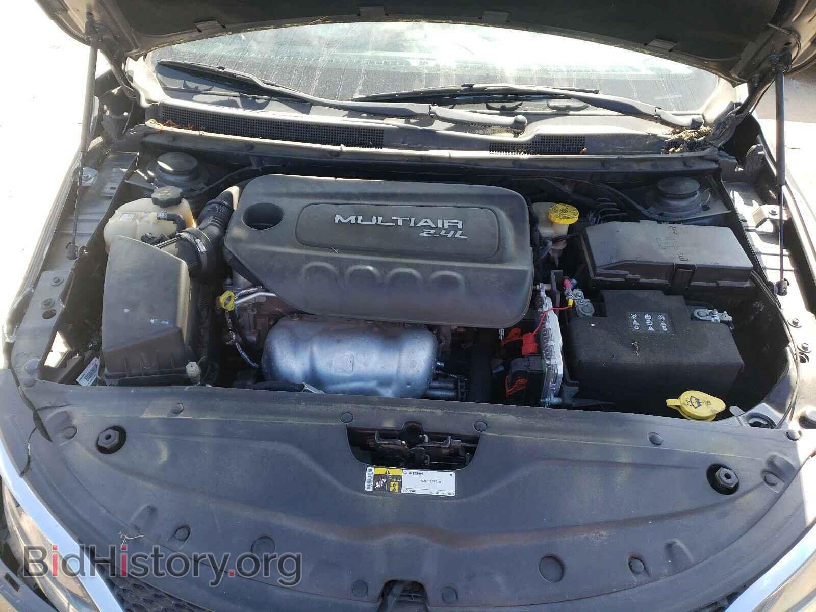 2016 CHRYSLER 200 - VIN: 1C3CCCAB6GN120683 - Фото 7
