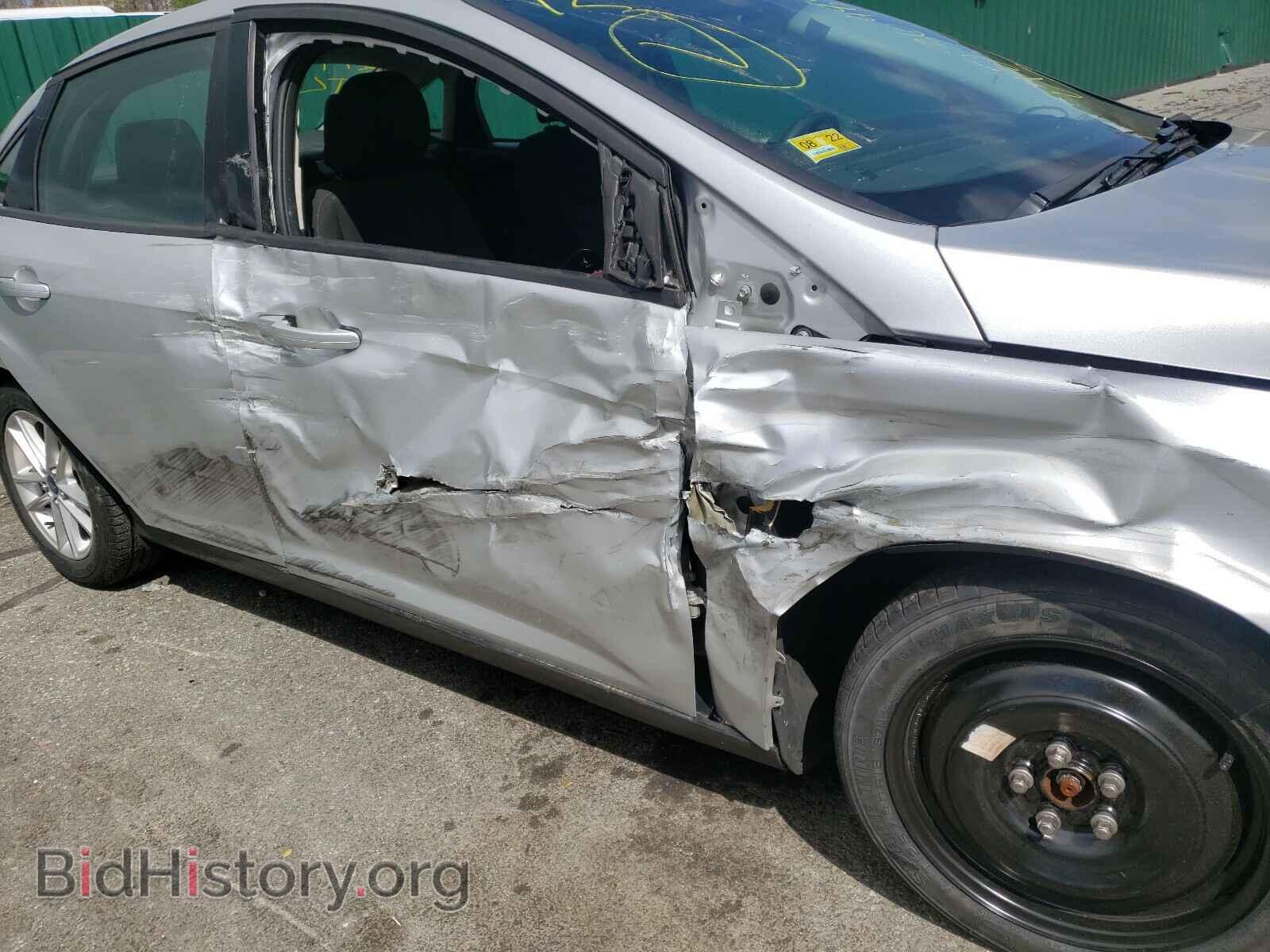 2016 FORD FOCUS - VIN: 1FADP3F24GL200577 - Photo 9