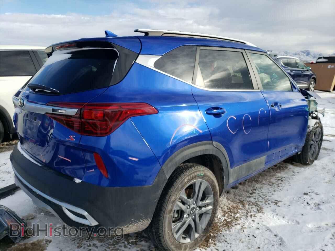 2021 KIA SELTOS - VIN: KNDEUCAA2M7216979 - Фото 3