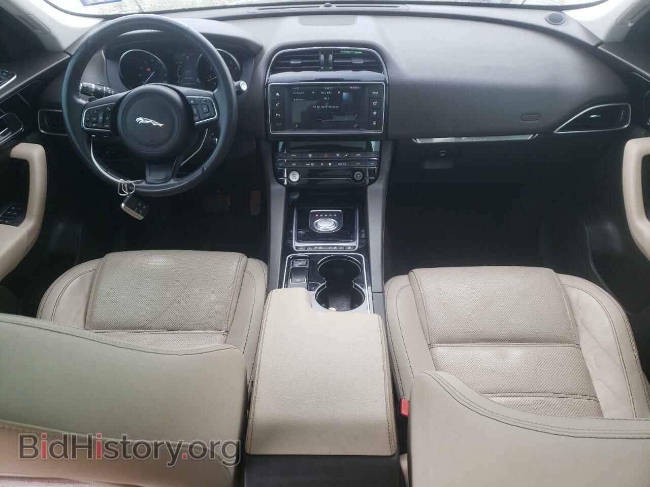2017 JAGUAR F-PACE - VIN: SADCK2BV0HA070183 - Фото 8