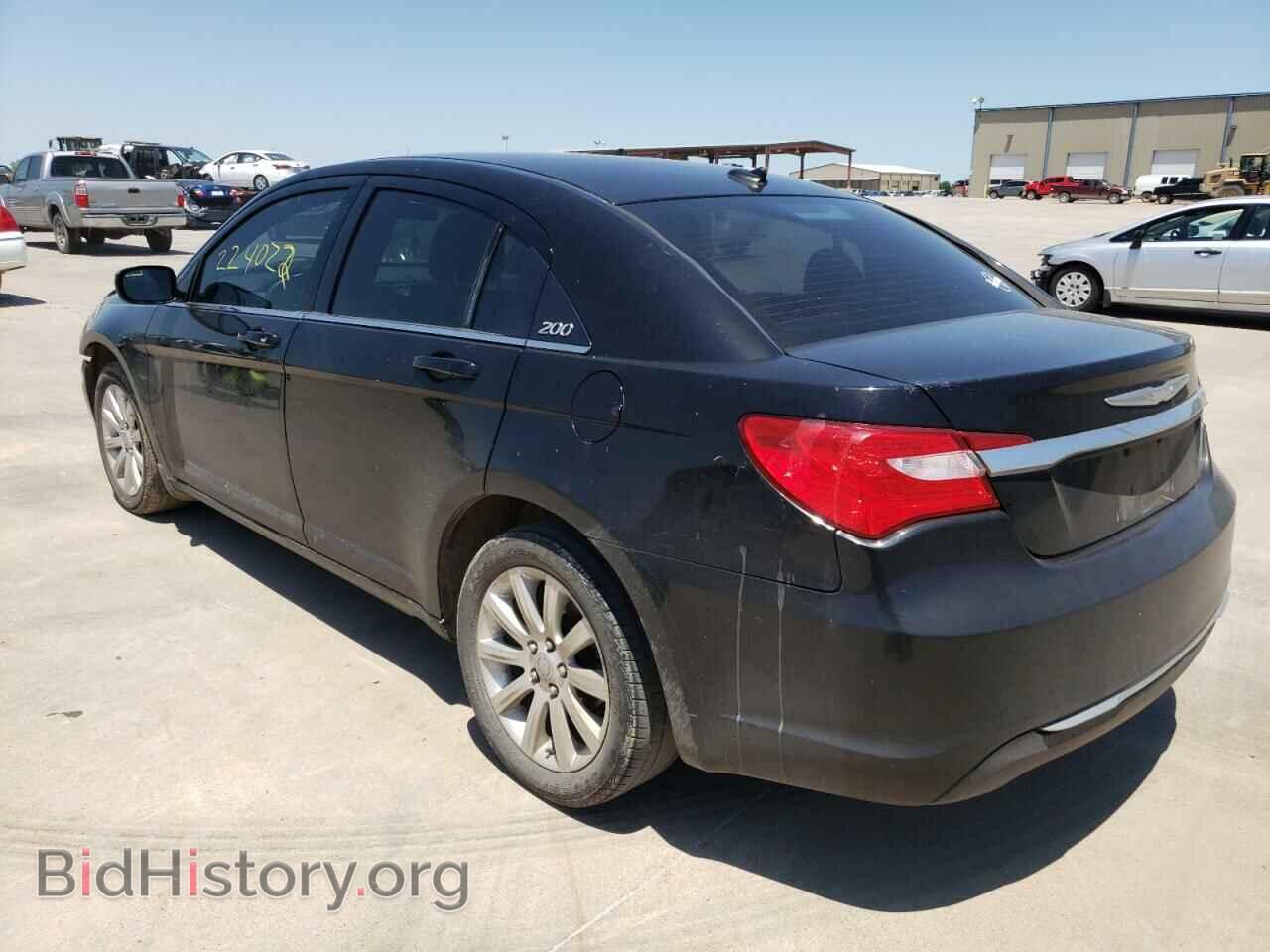 2011 CHRYSLER 200 - VIN: 1C3BC1FB2BN607915 - Фото 3