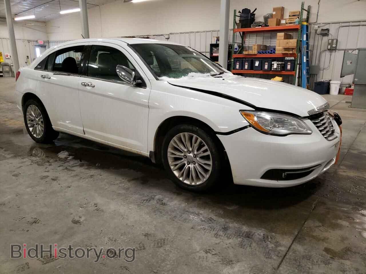 2011 CHRYSLER 200 - VIN: 1C3BC2FG3BN581049 - Photo 4