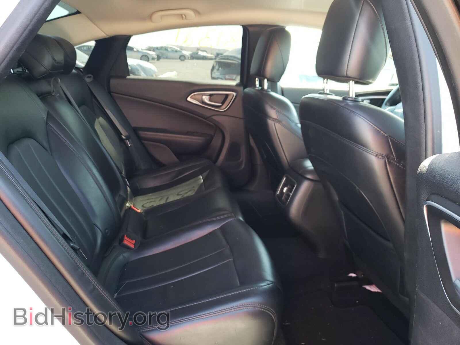 2015 CHRYSLER 200 - VIN: 1C3CCCCB5FN688774 - Photo 6