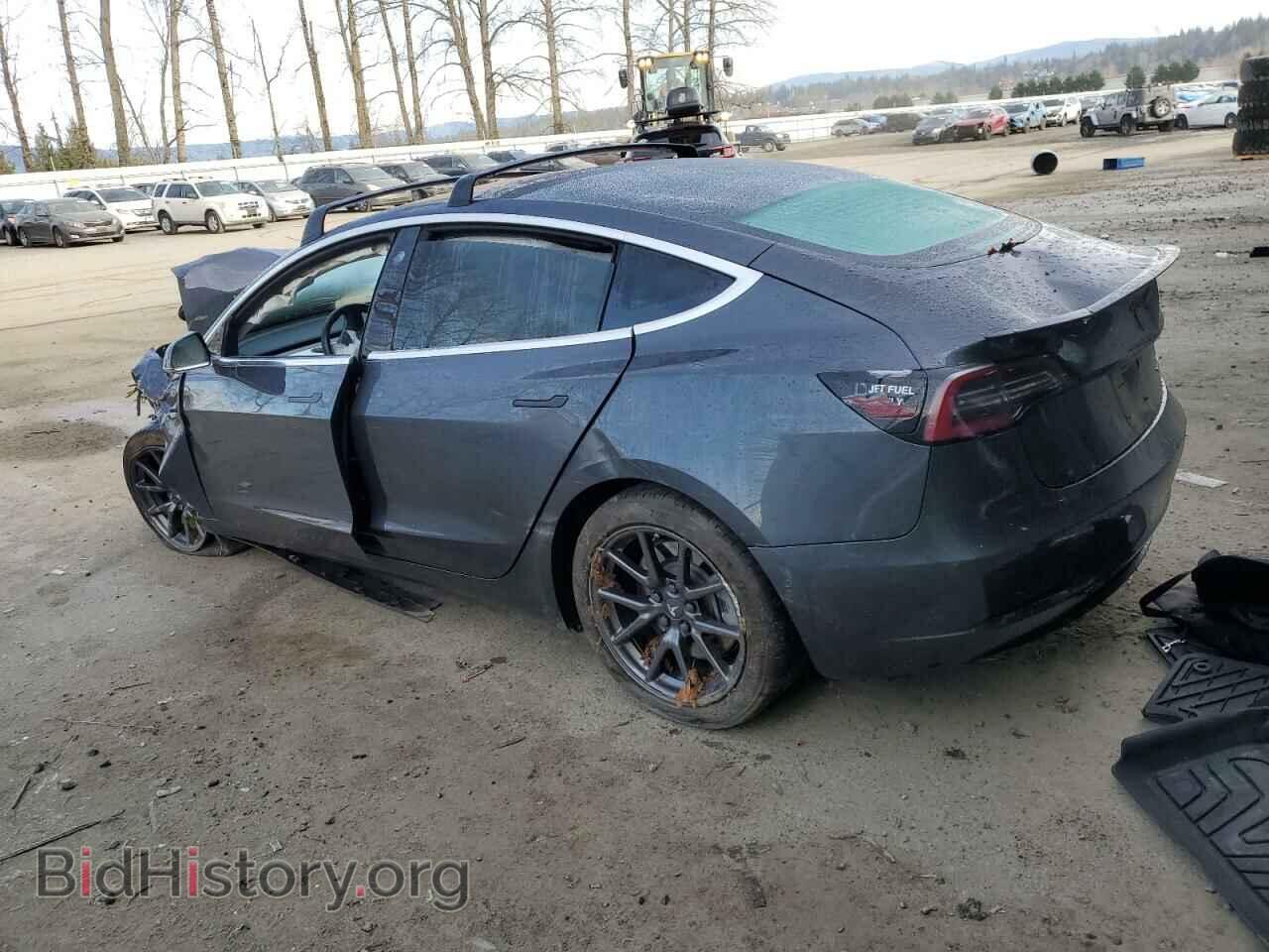 2018 TESLA MODEL 3 - VIN: 5YJ3E1EB4JF099388 - Фото 2