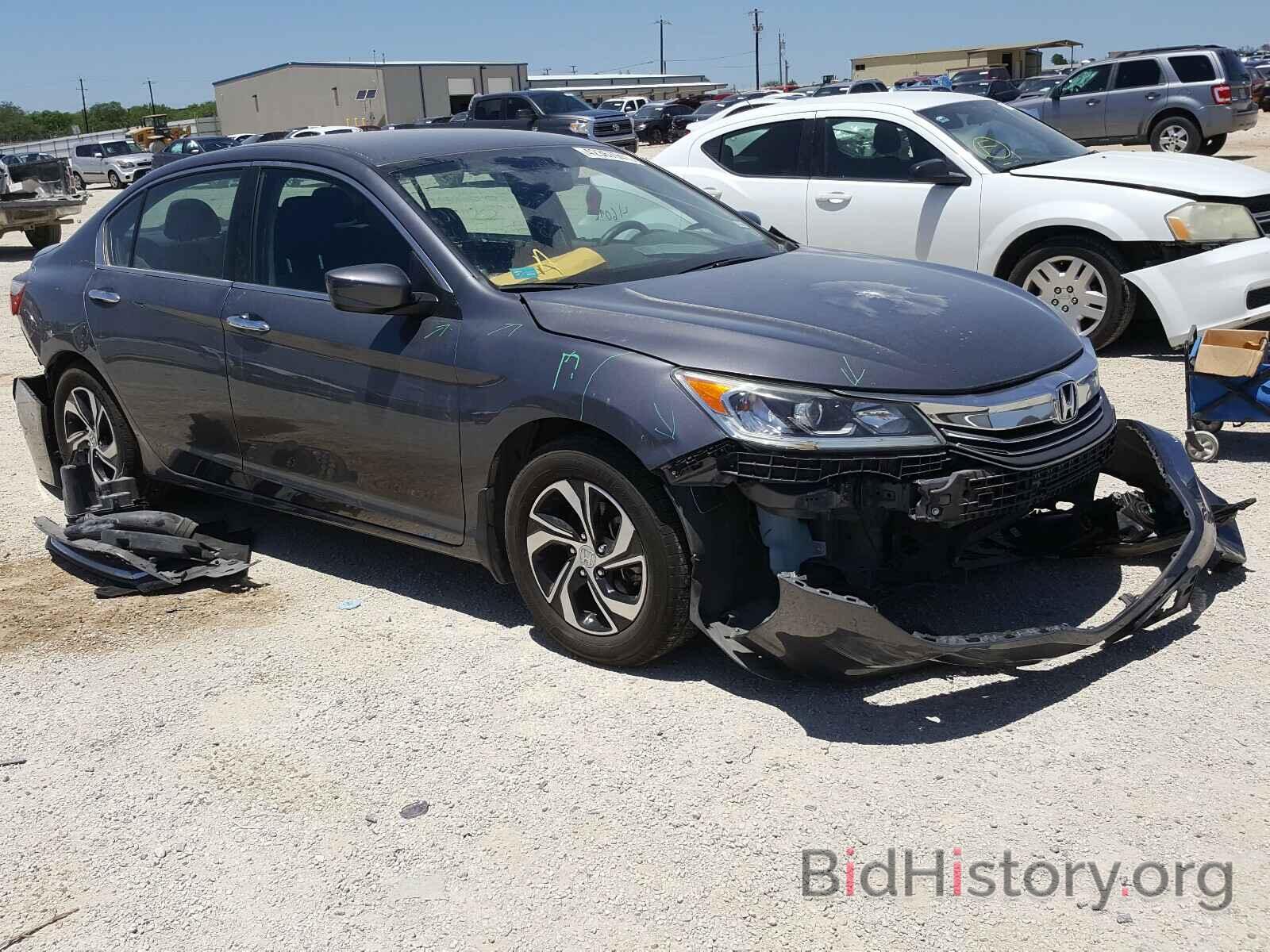 Photo 1HGCR2F31GA137468 - HONDA ACCORD 2016