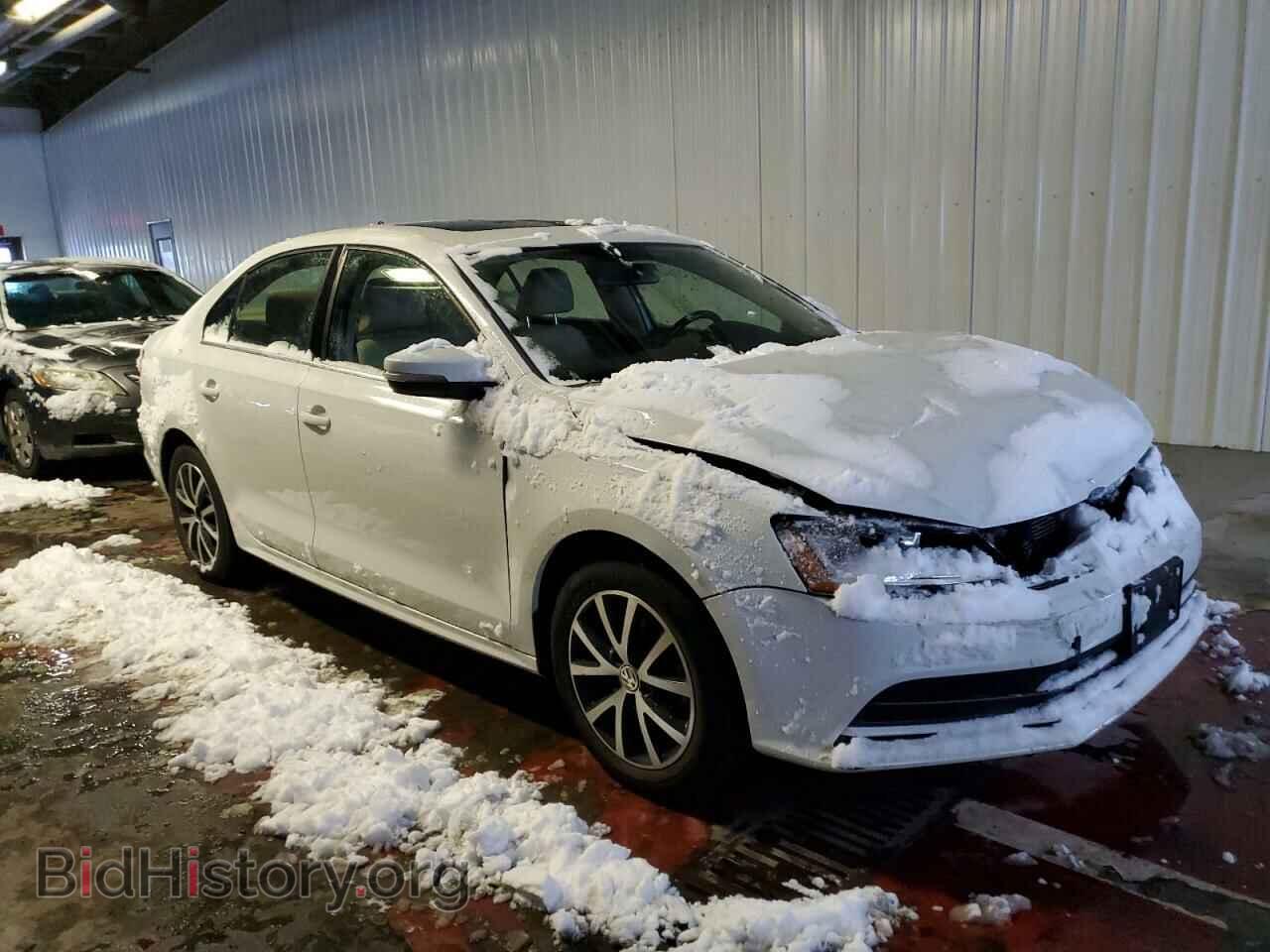 2017 VOLKSWAGEN JETTA - VIN: 3VWB67AJ2HM399393 - Photo 4