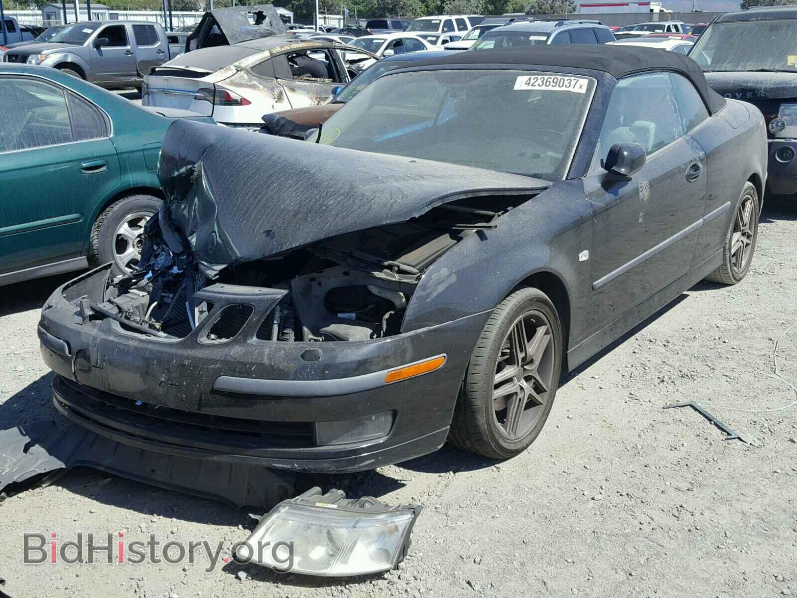 2007 SAAB 9 3 - VIN: YS3FD79YX76000636 - Photo 2