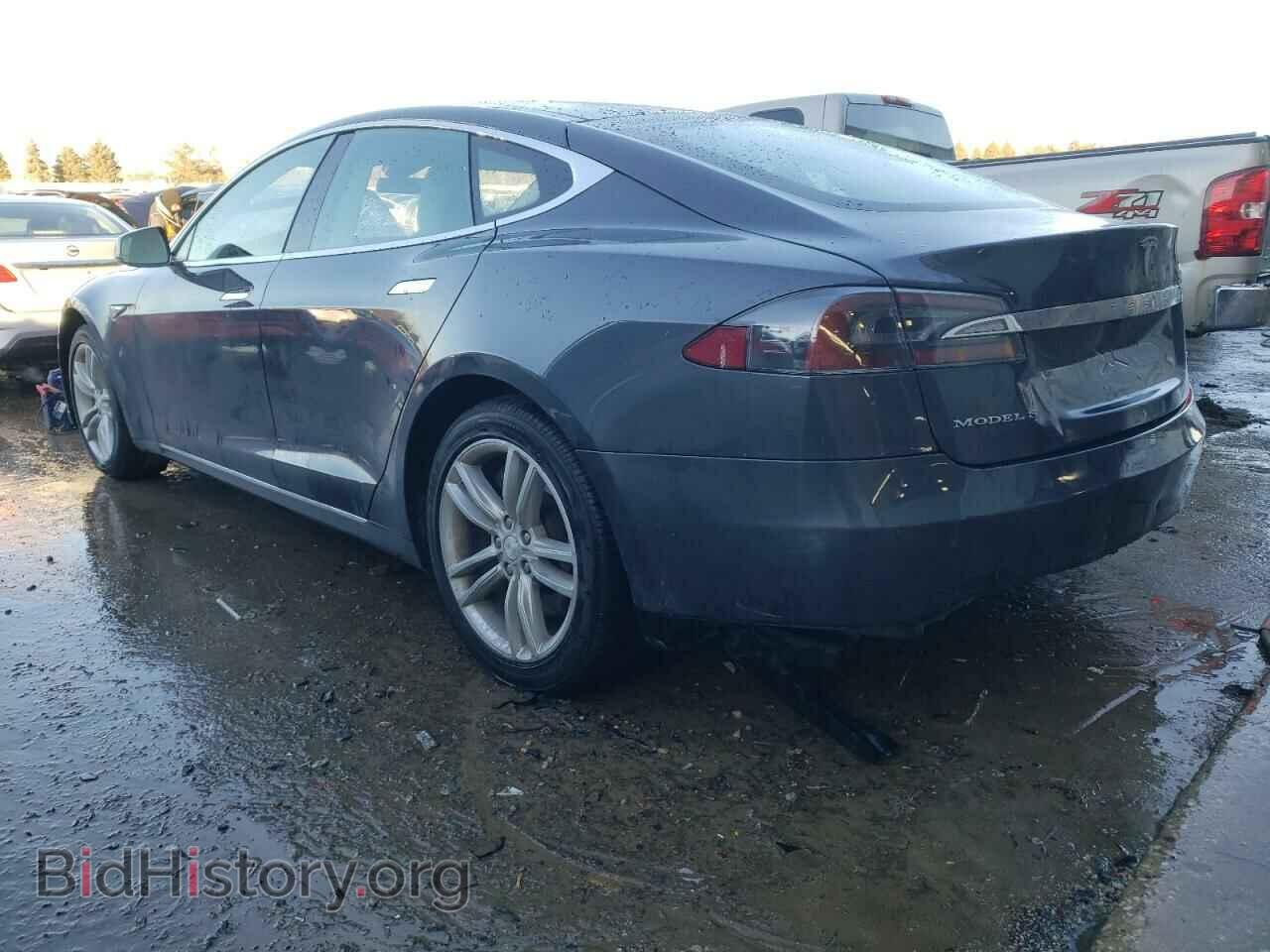 2015 TESLA MODEL S - VIN: 5YJSA1H18FF081137 - Фото 2