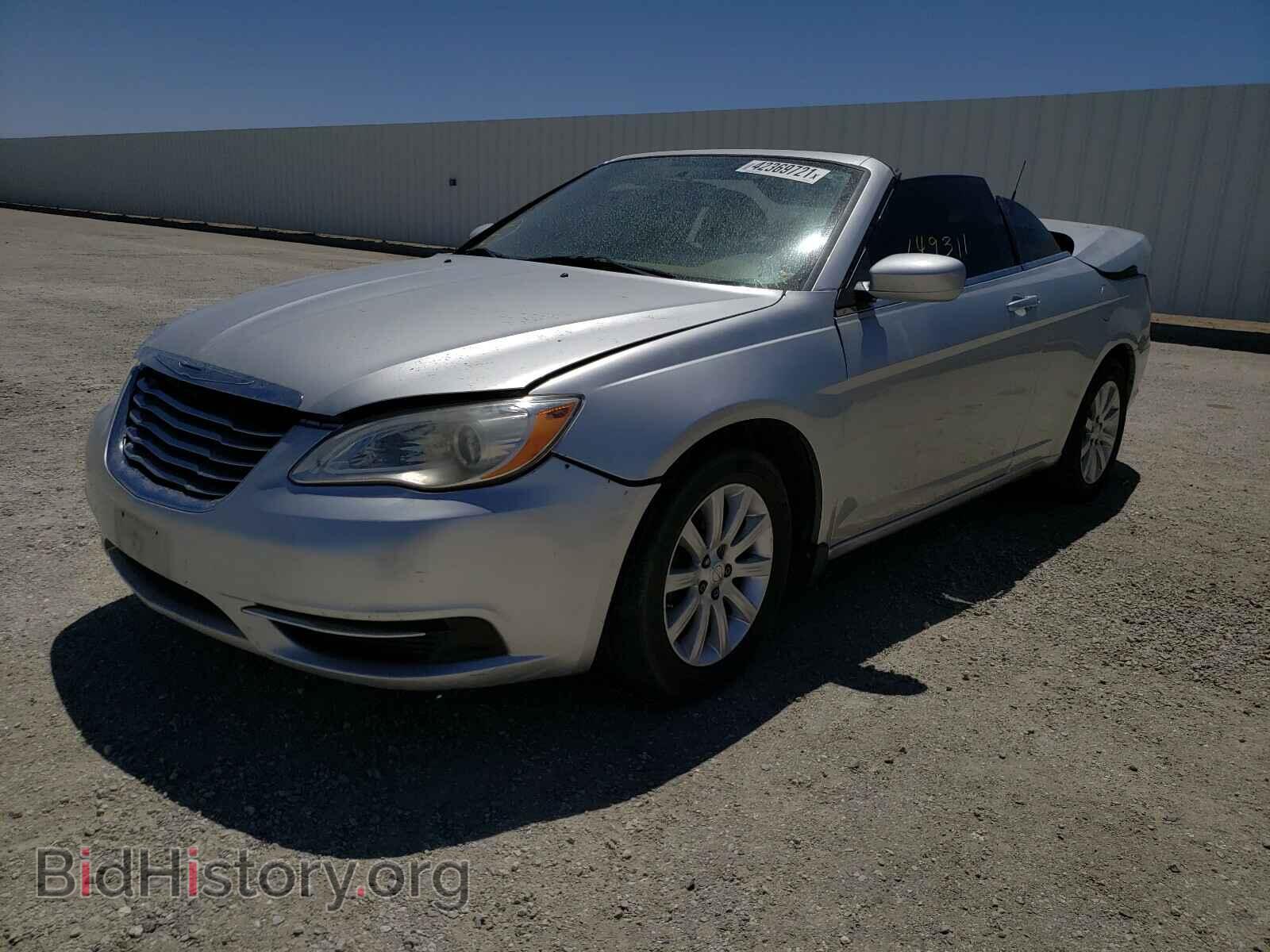 2011 CHRYSLER 200 - VIN: 1C3BC2EB4BN532478 - Фото 2