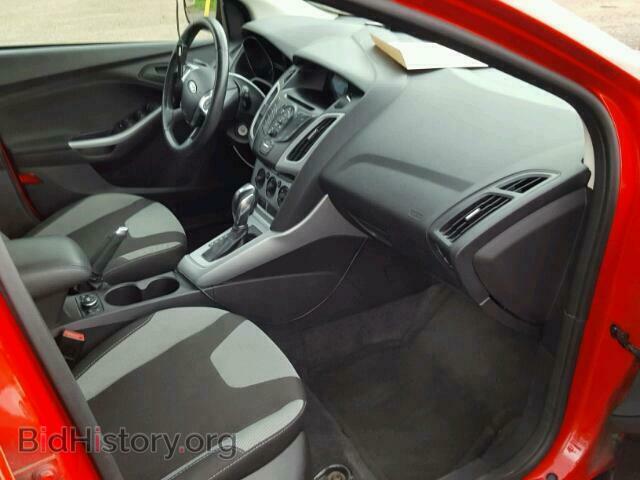 2012 Ford FOCUS (VIN 1FAHP3K28CL223068) — фото 5 из 10