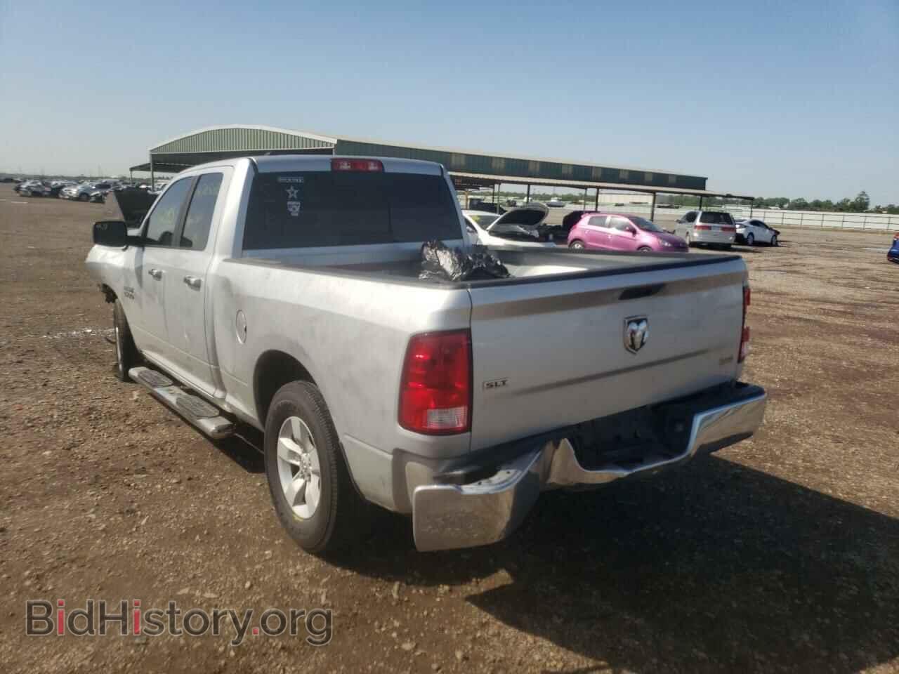 2018 RAM 1500 - VIN: 1C6RR6GG2JS303720 - Фото 3