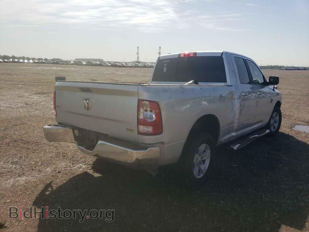 2018 RAM 1500 - VIN: 1C6RR6GG2JS303720 - Фото 4