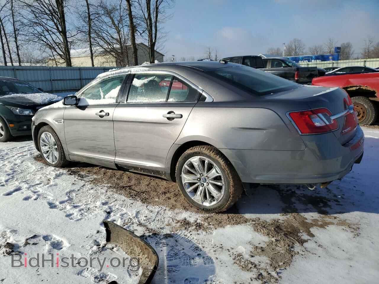 2011 FORD TAURUS - VIN: 1FAHP2FW0BG175001 - Фото 2