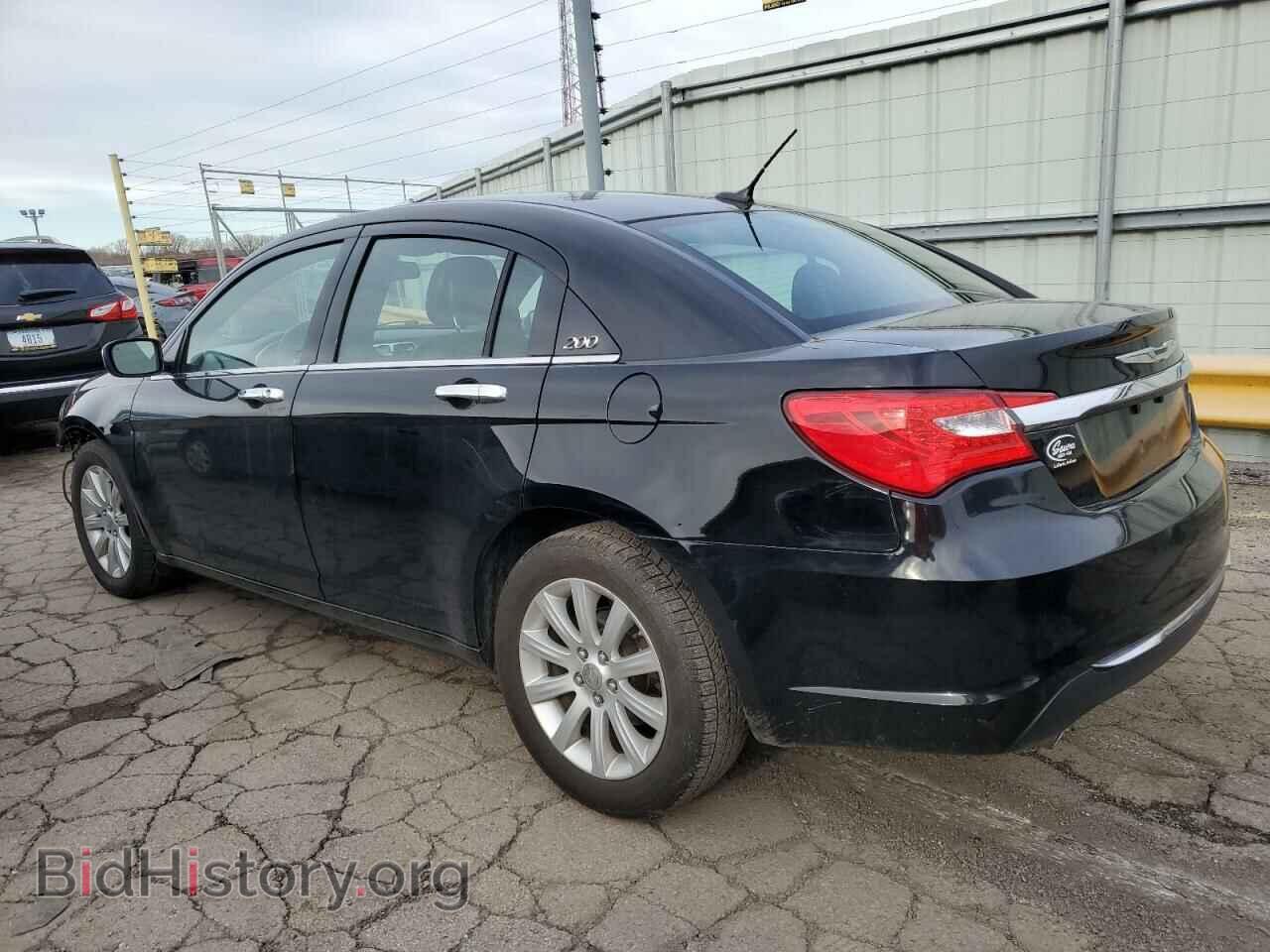 2013 CHRYSLER 200 - VIN: 1C3CCBCG3DN629984 - Photo 2