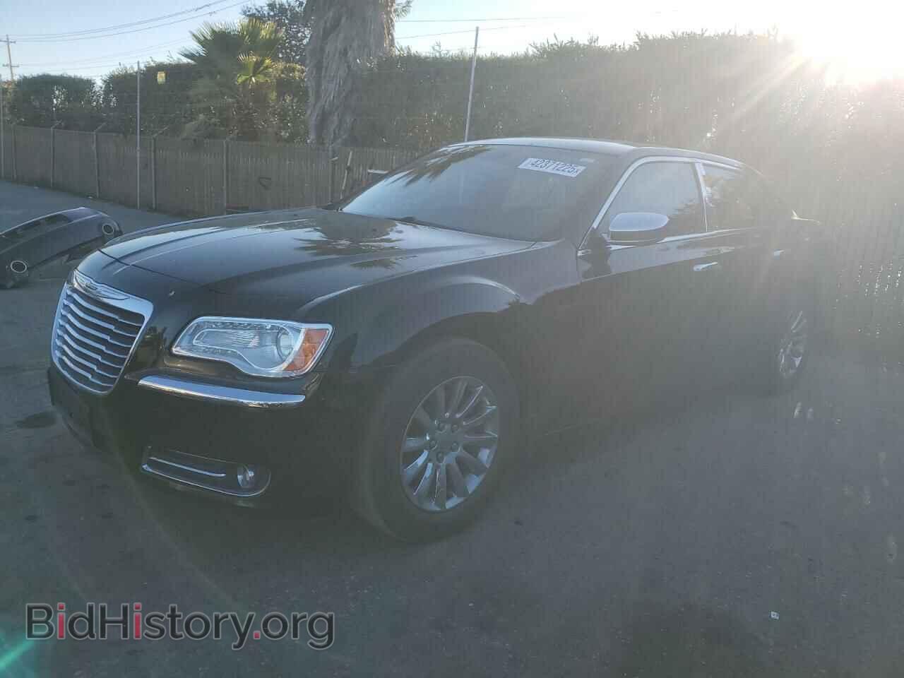 Фотография 2C3CCAAG4EH376391 - CHRYSLER 300 2014
