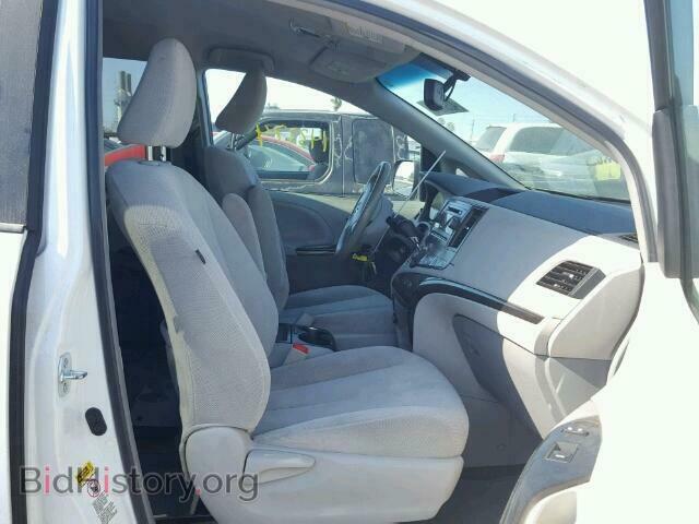 2013 TOYOTA SIENNA LE - VIN: 5TDKK3DC8DS403039 - Фото 5