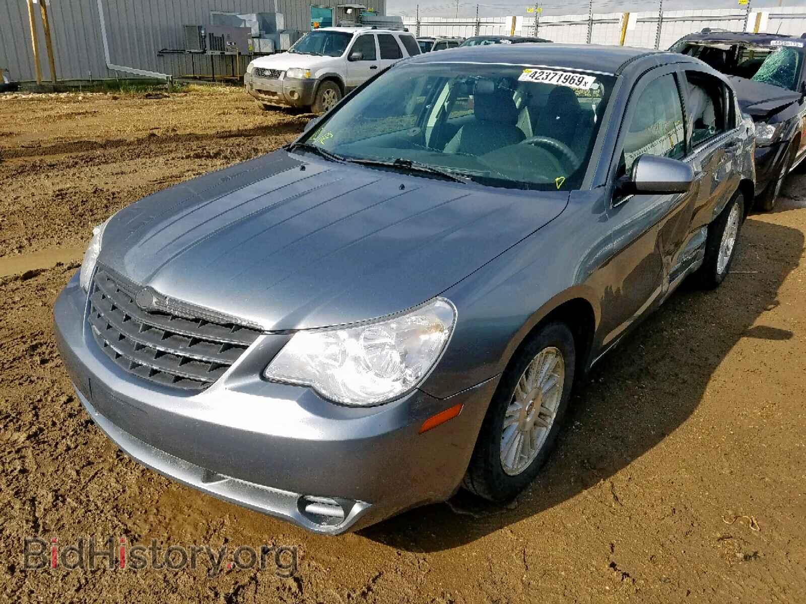2008 CHRYSLER SEBRING - VIN: 1C3LC46KX8N135901 - Фото 2