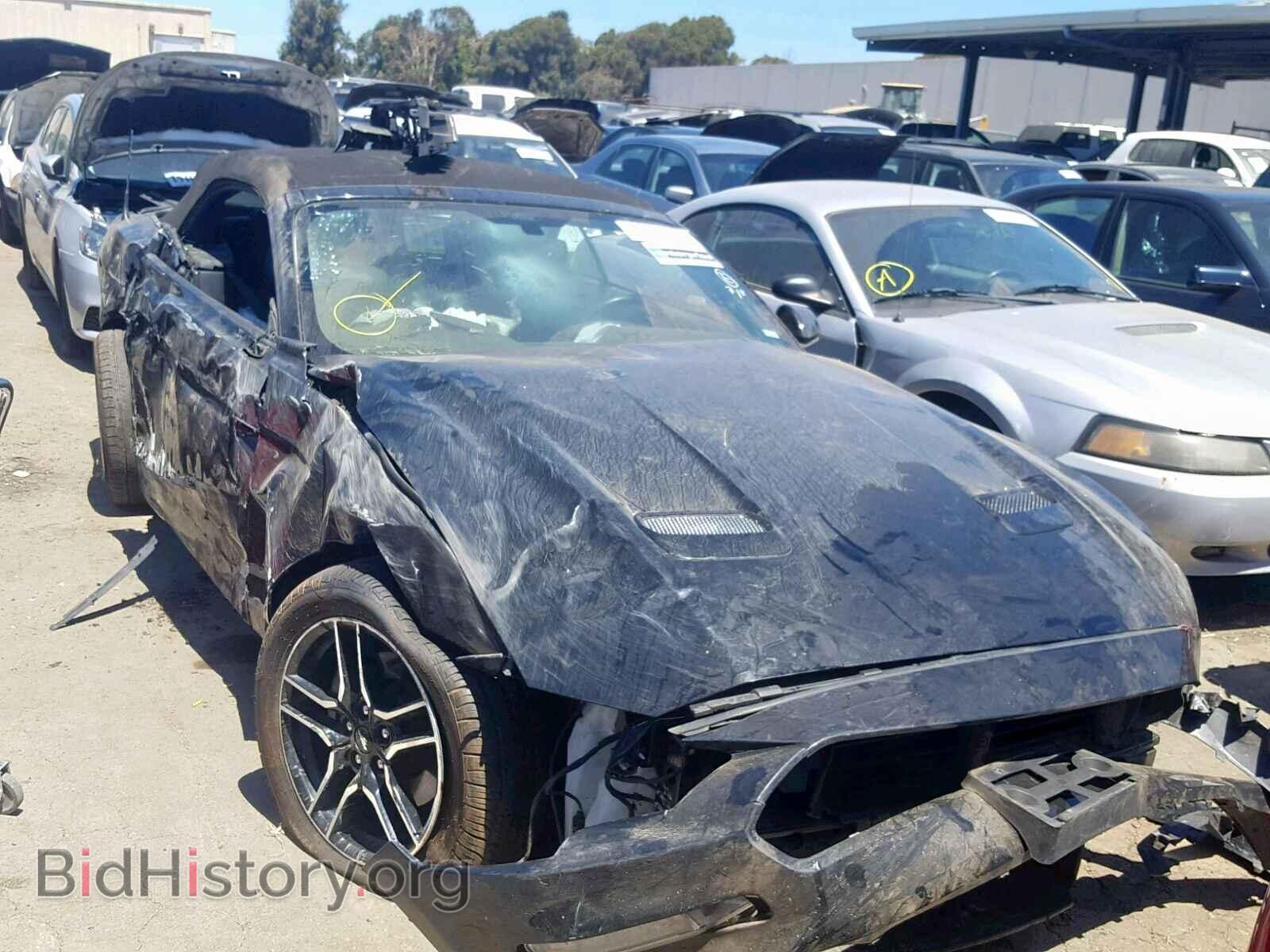 Photo 1FATP8UH6J5132536 - FORD MUSTANG 2018