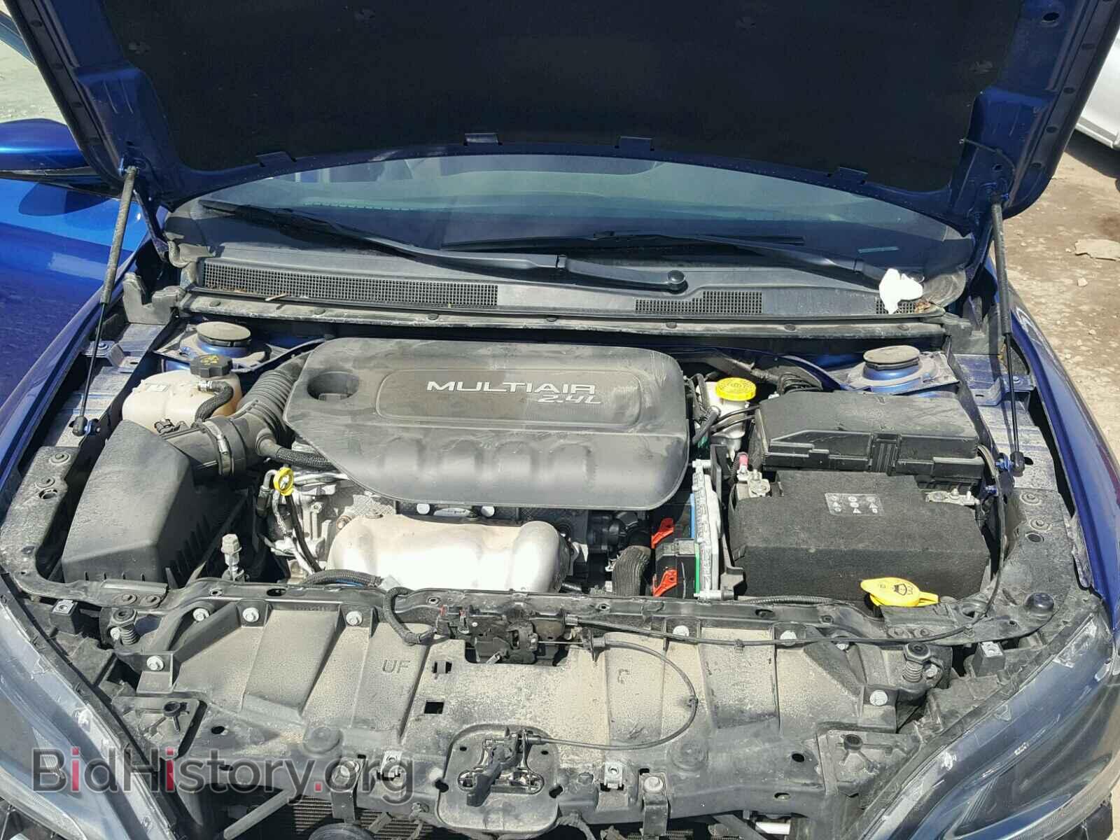 2016 CHRYSLER 200 - VIN: 1C3CCCBB9GN138514 - Фото 7