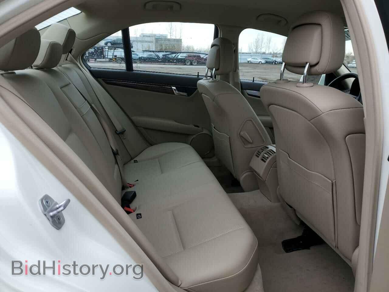 2011 MERCEDES-BENZ C-CLASS - VIN: WDDGF8FB3BF553591 - Фото 10
