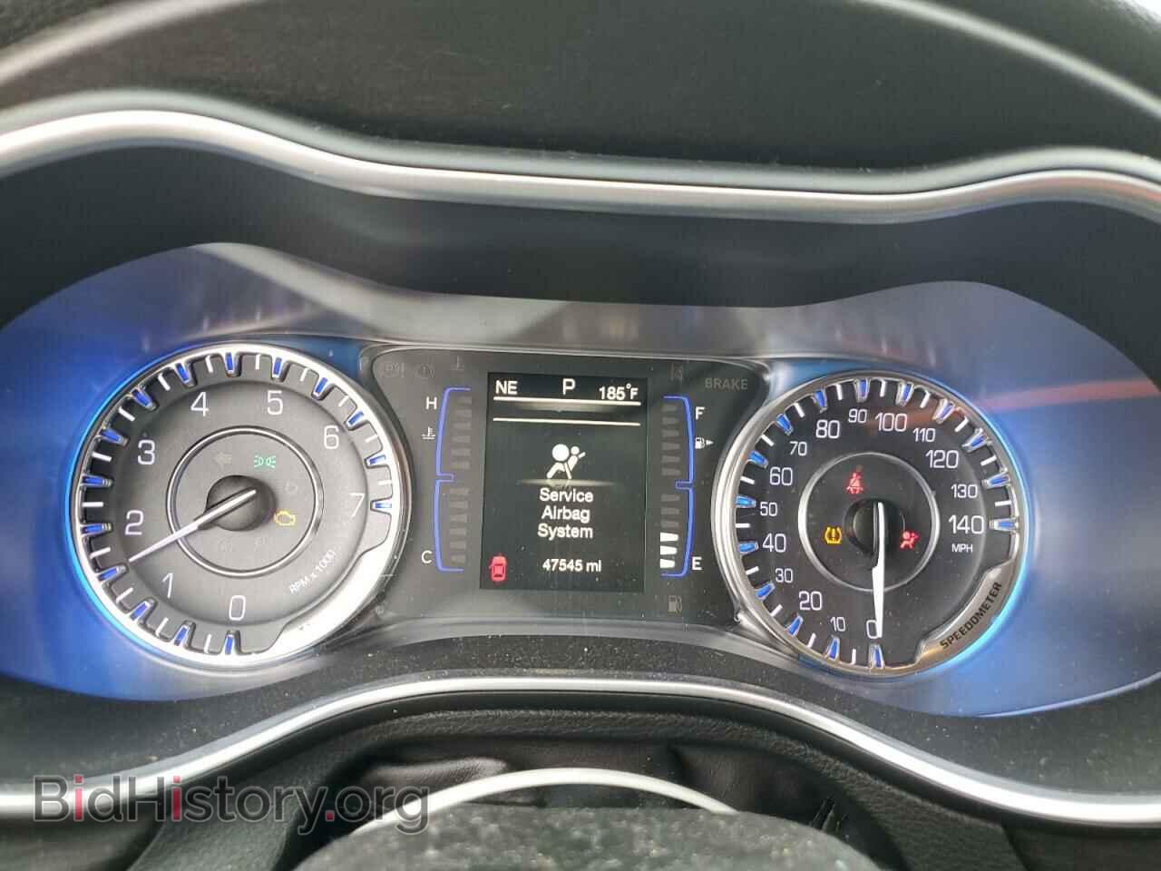 2016 CHRYSLER 200 - VIN: 1C3CCCAB8GN107806 - Фото 9