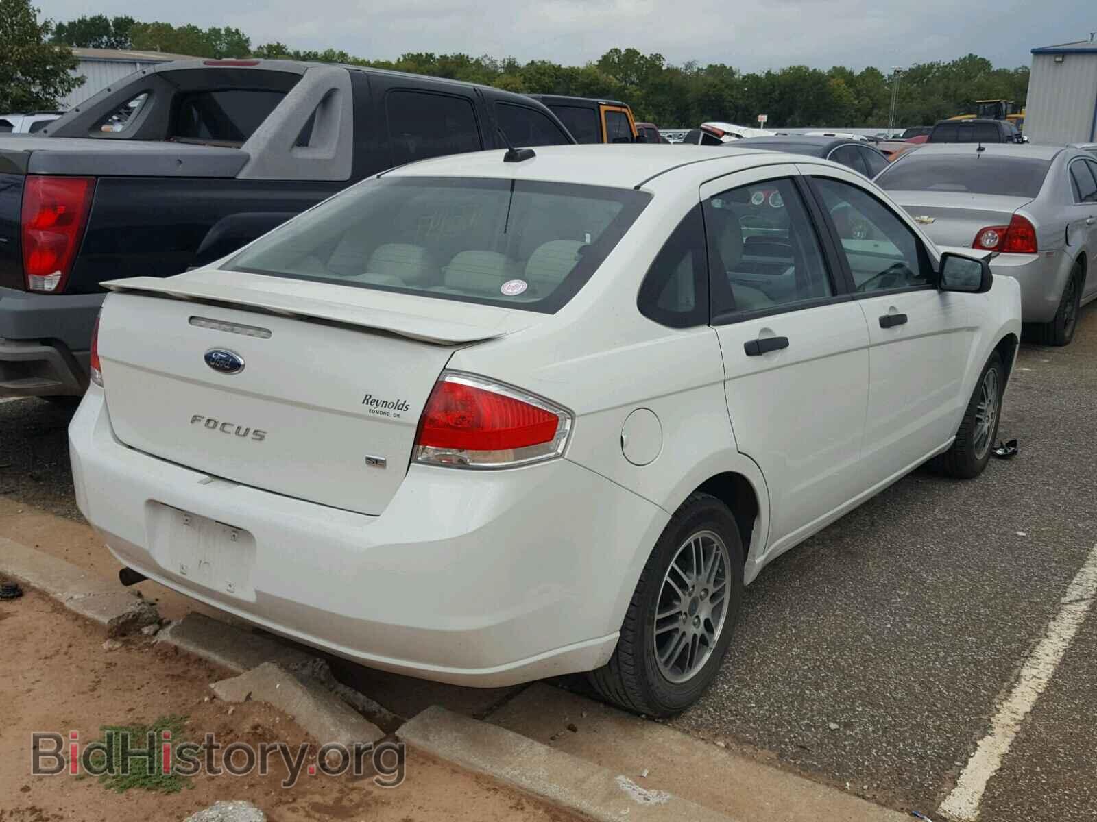 2011 FORD FOCUS - VIN: 1FAHP3FN8BW164993 - Фото 4
