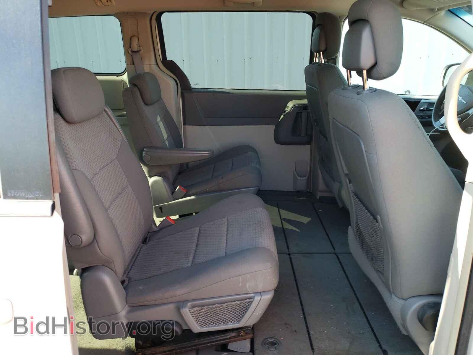 2010 CHRYSLER MINIVAN - VIN: 2A4RR5D16AR289318 - Photo 6