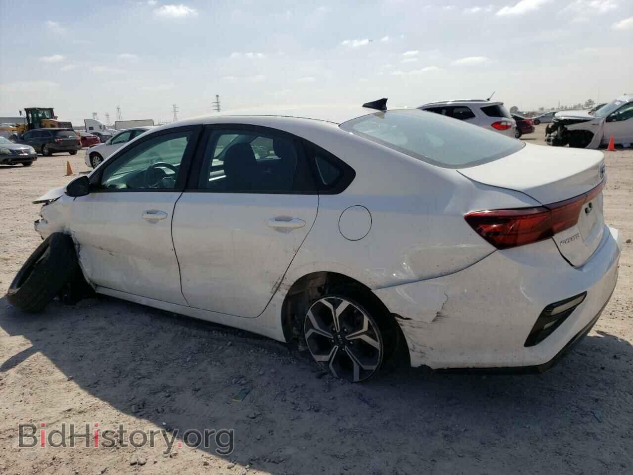 2019 KIA FORTE - VIN: 3KPF24AD1KE111633 - Фото 2