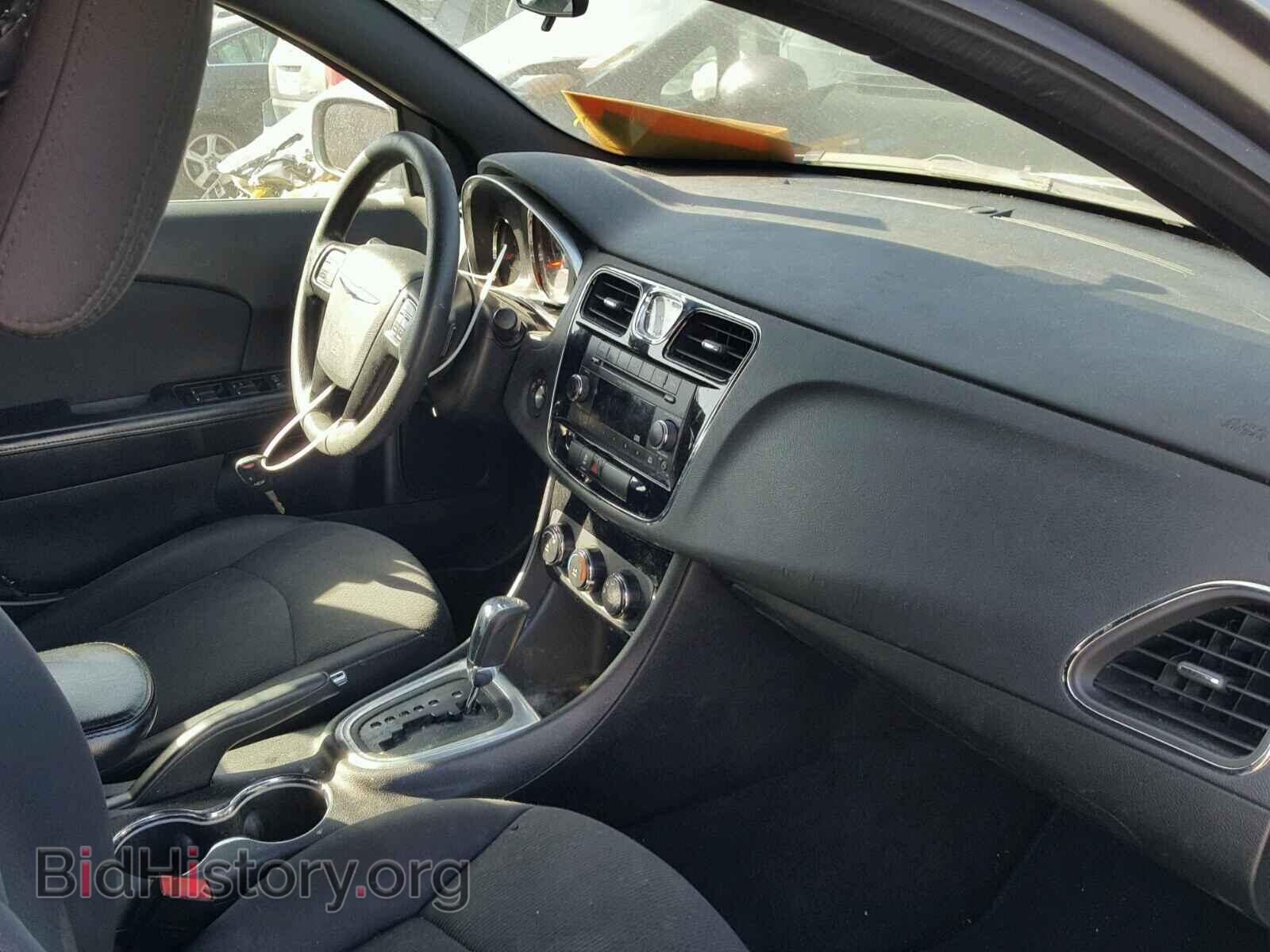 2012 CHRYSLER 200 - VIN: 1C3CCBAB4CN273695 - Фото 5