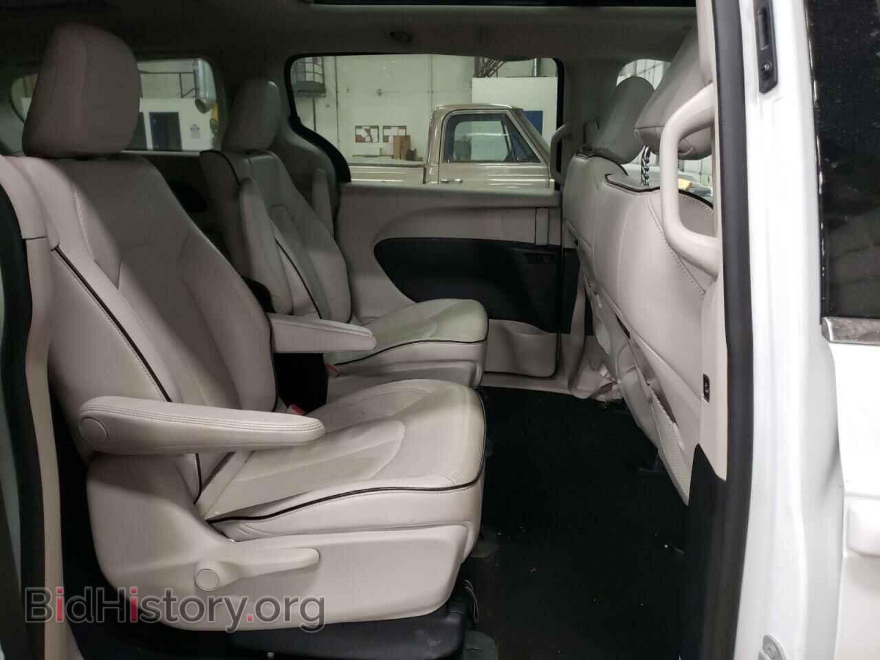 2017 CHRYSLER PACIFICA - VIN: 2C4RC1J77HR500643 - Photo 6
