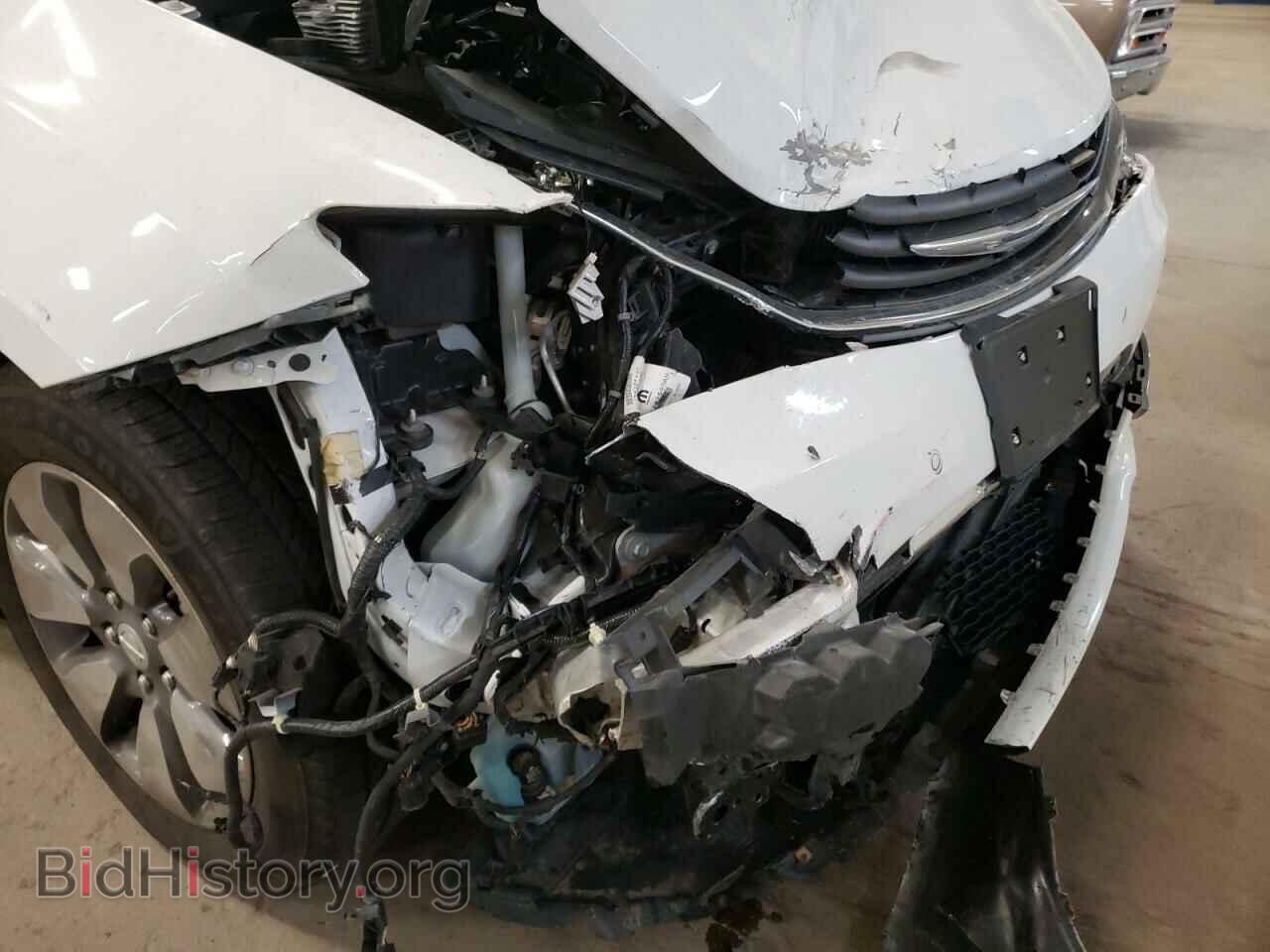 2017 CHRYSLER PACIFICA - VIN: 2C4RC1J77HR500643 - Photo 9