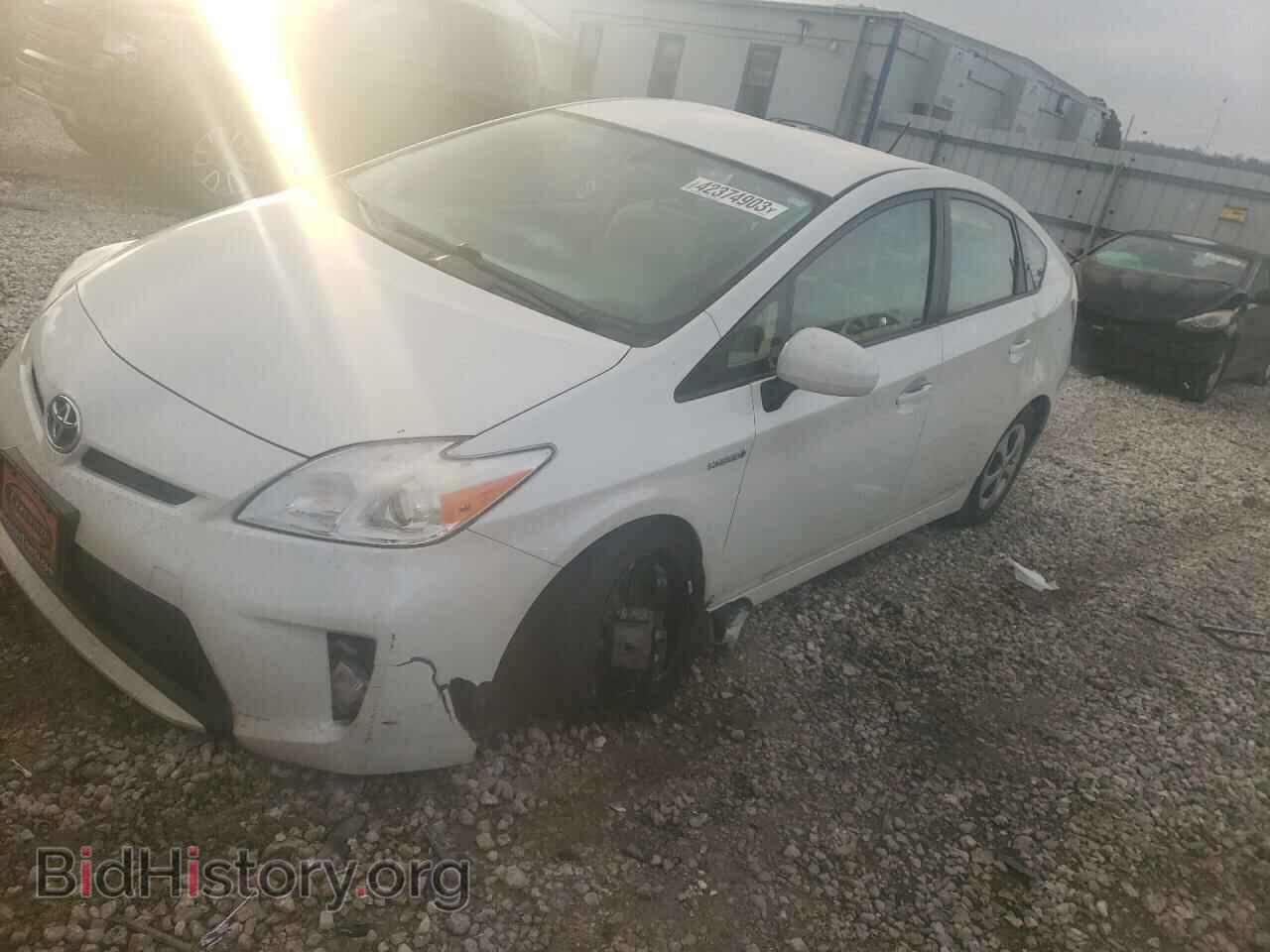Фотография JTDKN3DU3E0365272 - TOYOTA PRIUS 2014